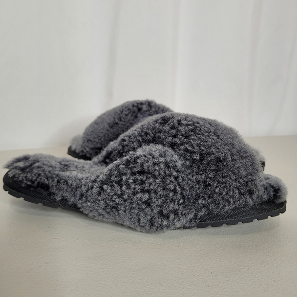 EMU Australia Mayberry Frost Fuzzy Charcoal Gray Sheepskin Slipper Shoe - Size 6 - Picture 4 of 9